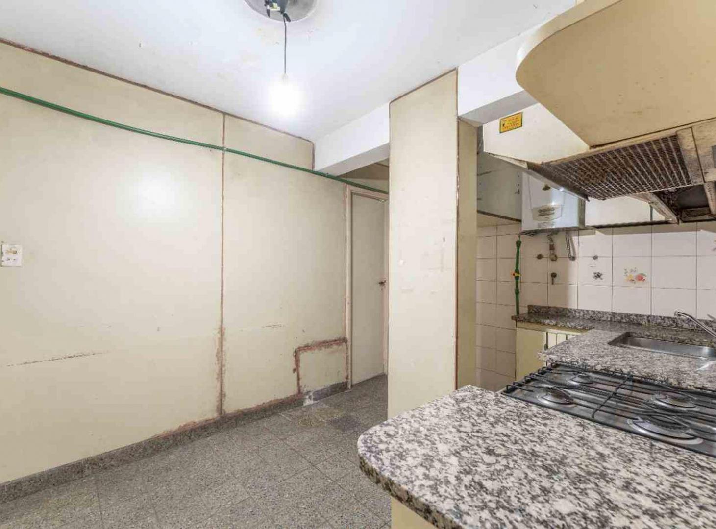 Foto de Venta Departamento de 3 Amb. con Dependencia, imagen 5
