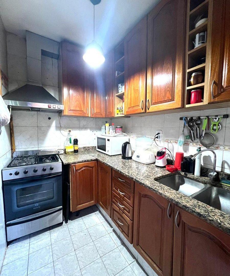 Foto de VENTA CASA 6 AMBIENTES CON COCHERA FLORES CABA, imagen 4