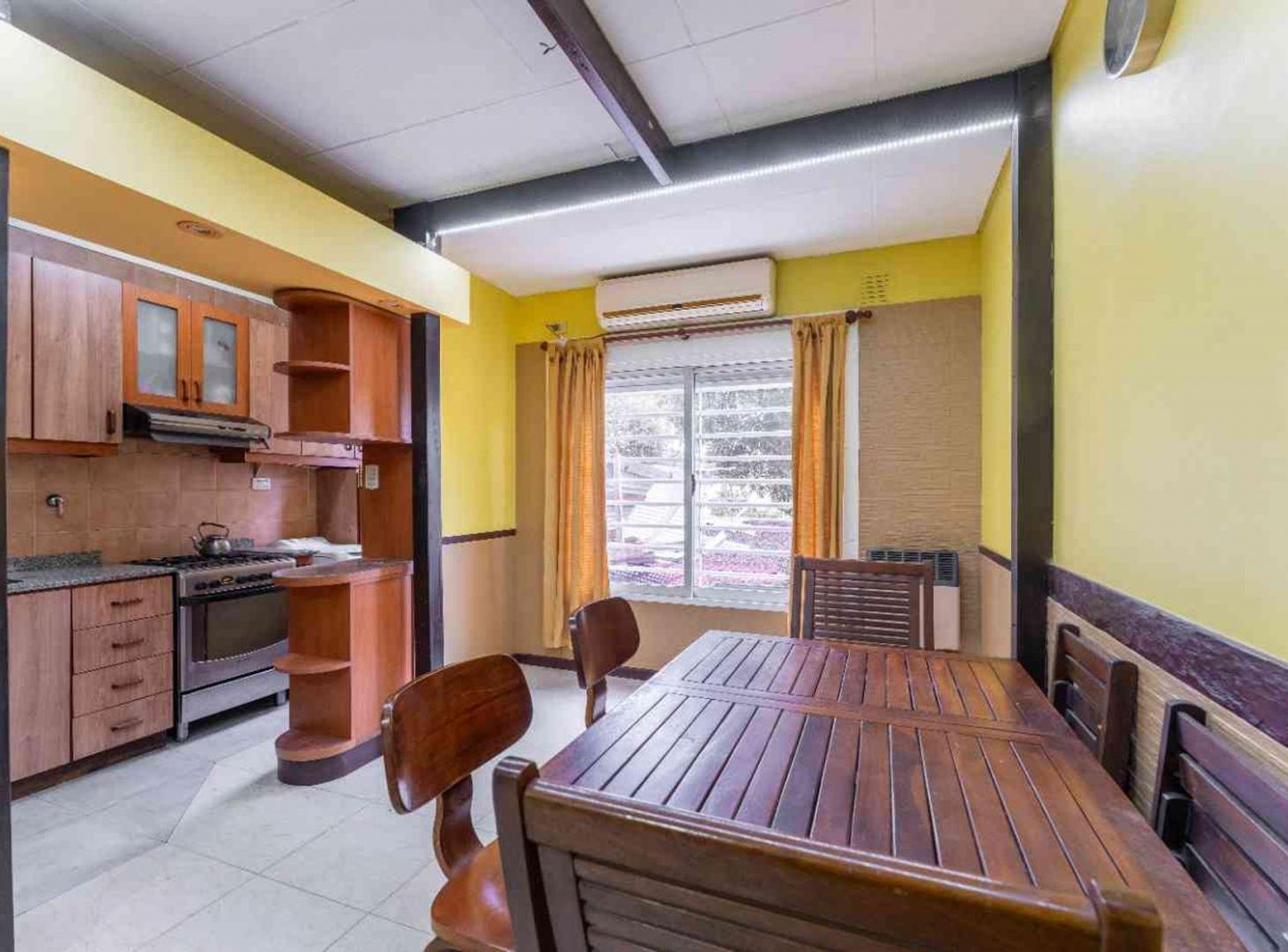 Foto de Venta PH de 3 amb. con Terraza Propia y Parrilla, imagen 2