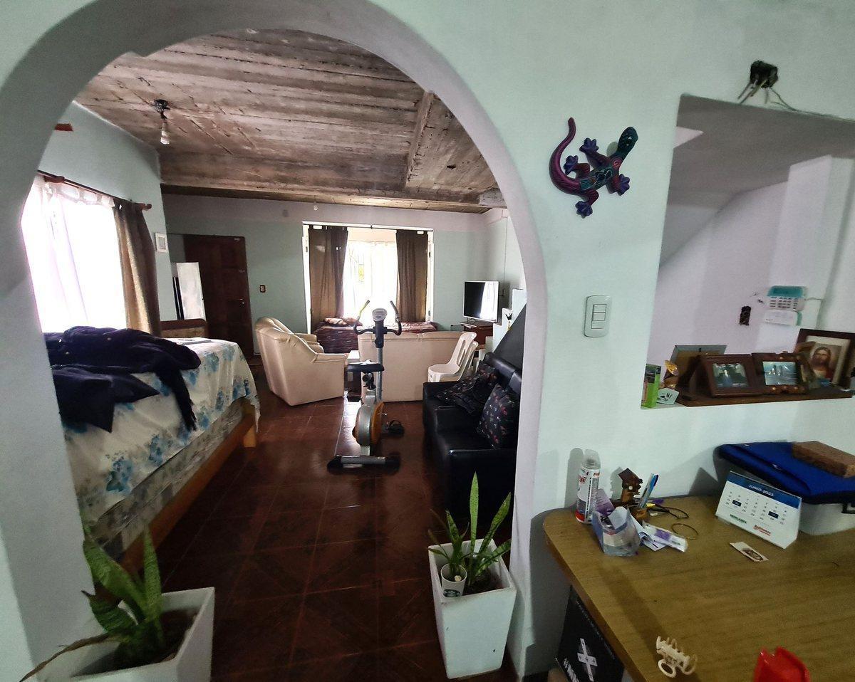 Foto de CASA CHALET CON TERRENO PROPIO Y DEPTO EN P.ALTA, imagen 3