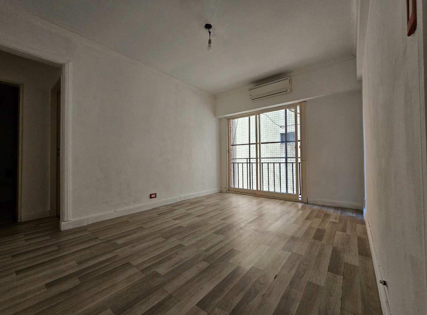 Foto de VENTA. DEPARTAMENTO 2 AMB. EN VILLA URQUIZA, CABA, imagen 1