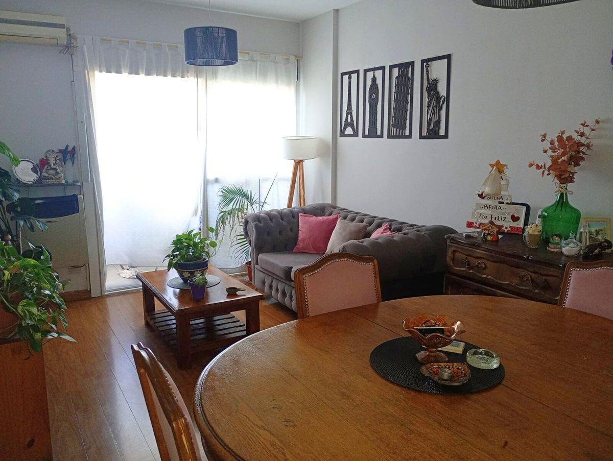Foto de VENTA DEPTO 3 AMB CON BALCON Y COCHERA - V. MADERO, imagen 3