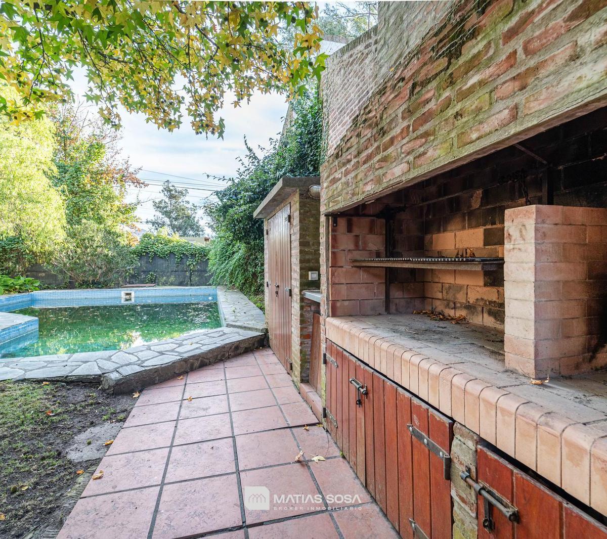 Venta - Casa 5 Ambientes en 2 Lotes con Pileta - Barrio La Florida 3