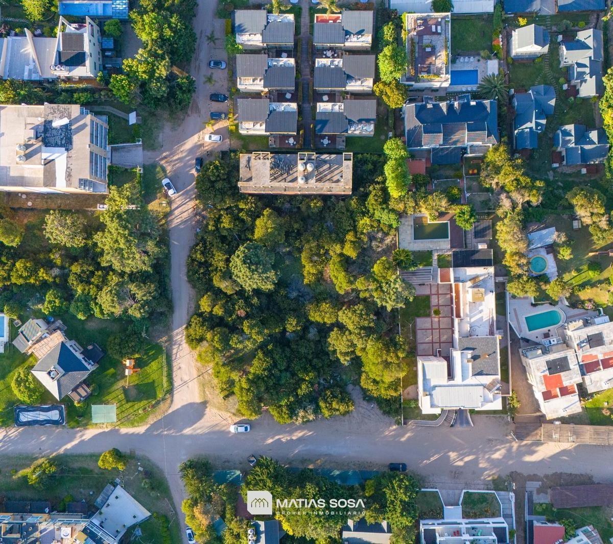 Venta - Lote Apto Desarrollo - a 50 m del Mar - Mar de Las Pampas 2