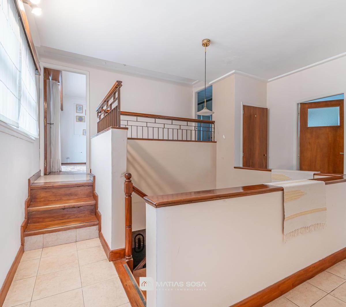 Foto de Venta - Casa 4 ambientes con parque y quincho - Zona Chauvin, imagen 3