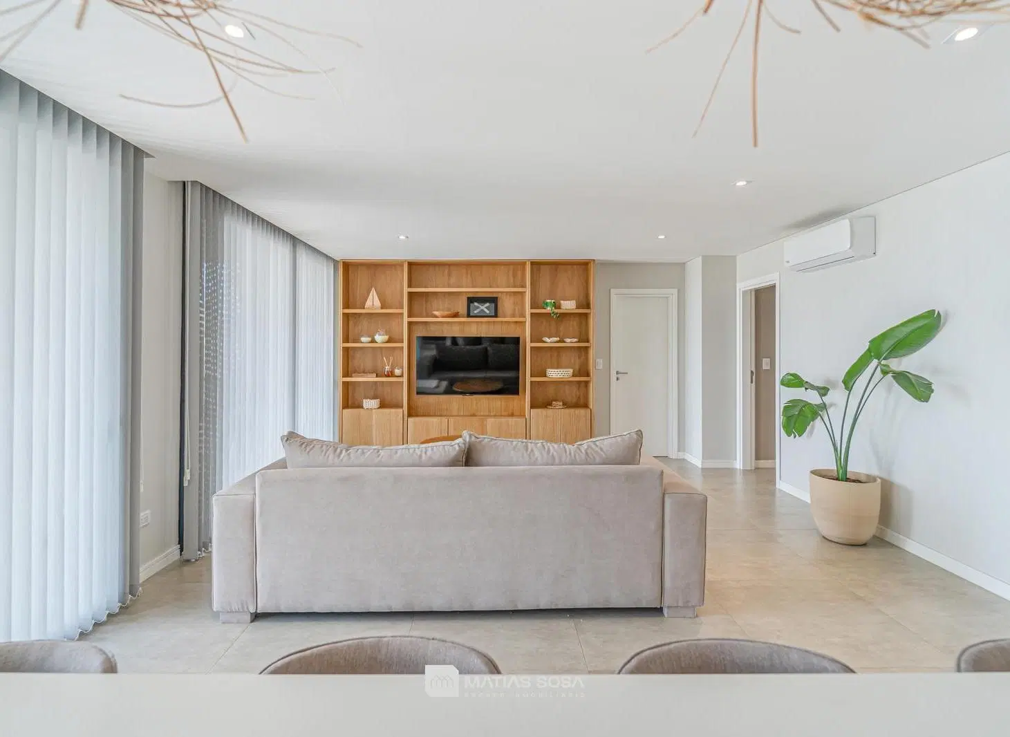 Venta - A estrenar - Plaza Mitre - Piso Completo - 3 ambientes - 2 cocheras 3