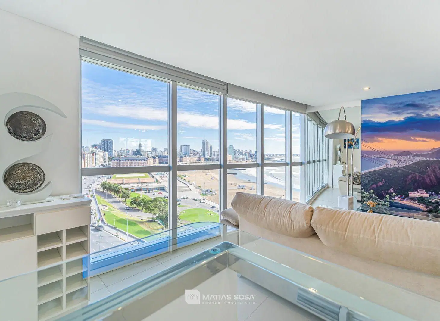 Venta - Departamento 4 ambientes - Cochera Doble - Vista al Mar - Edificio Aqua 4