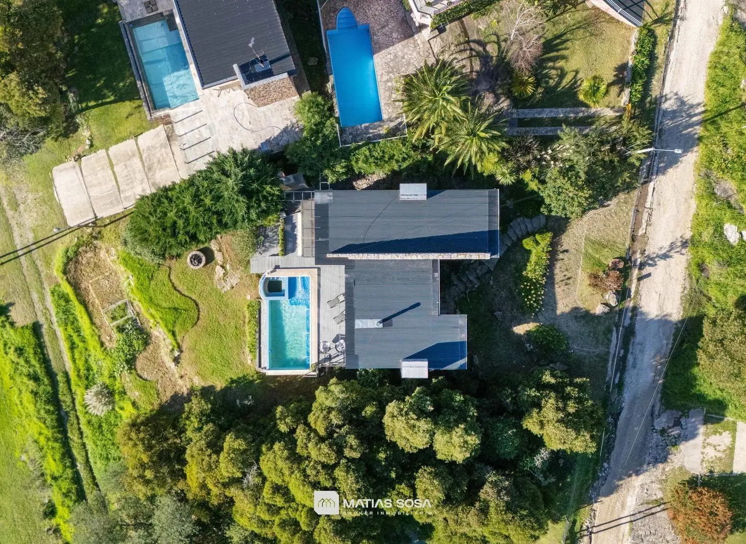 Venta - Casa - Sierra De Los Padres - Moderna - Piscina 4