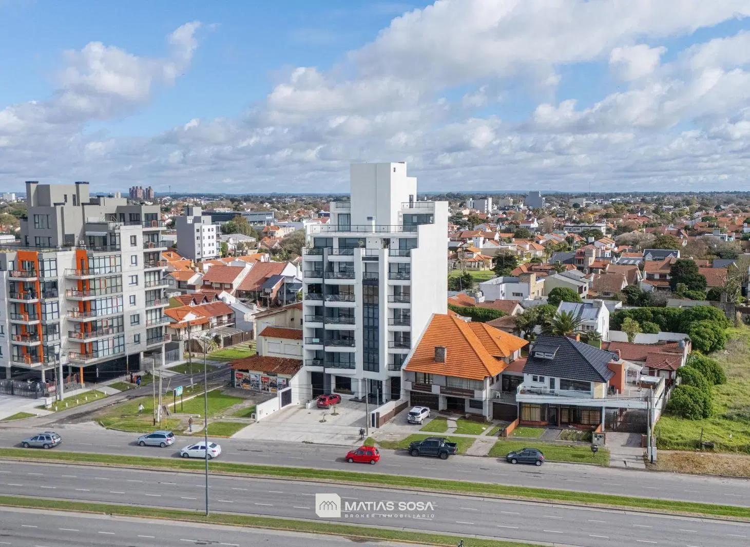 Venta - Departamento Dos Ambientes - Vista al Mar - Cochera fija - Moderno 4