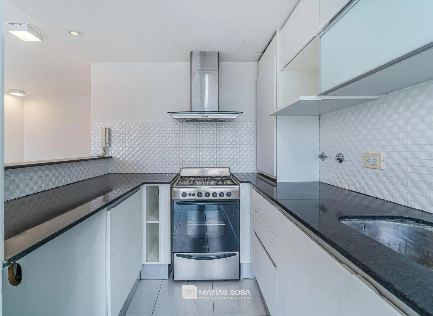 Venta - Departamento 2 ambientes - Balcon terraza - Cochera - Boghoss 4