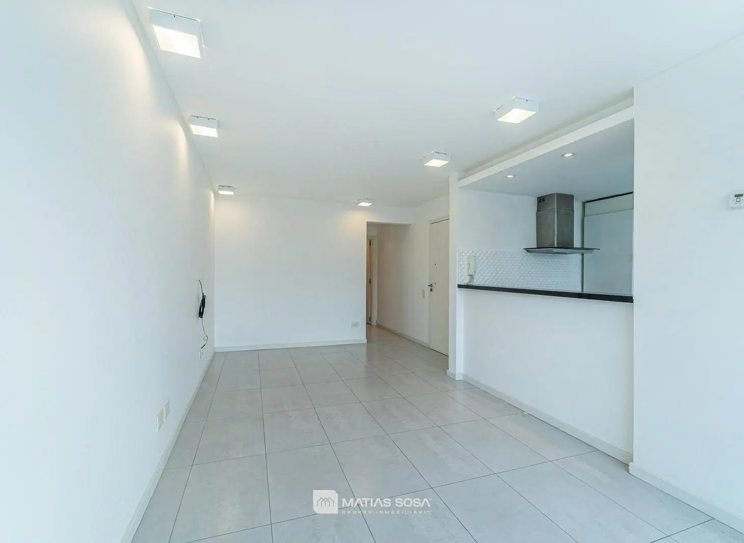 Venta - Departamento 2 ambientes - Balcon terraza - Cochera - Boghoss 5