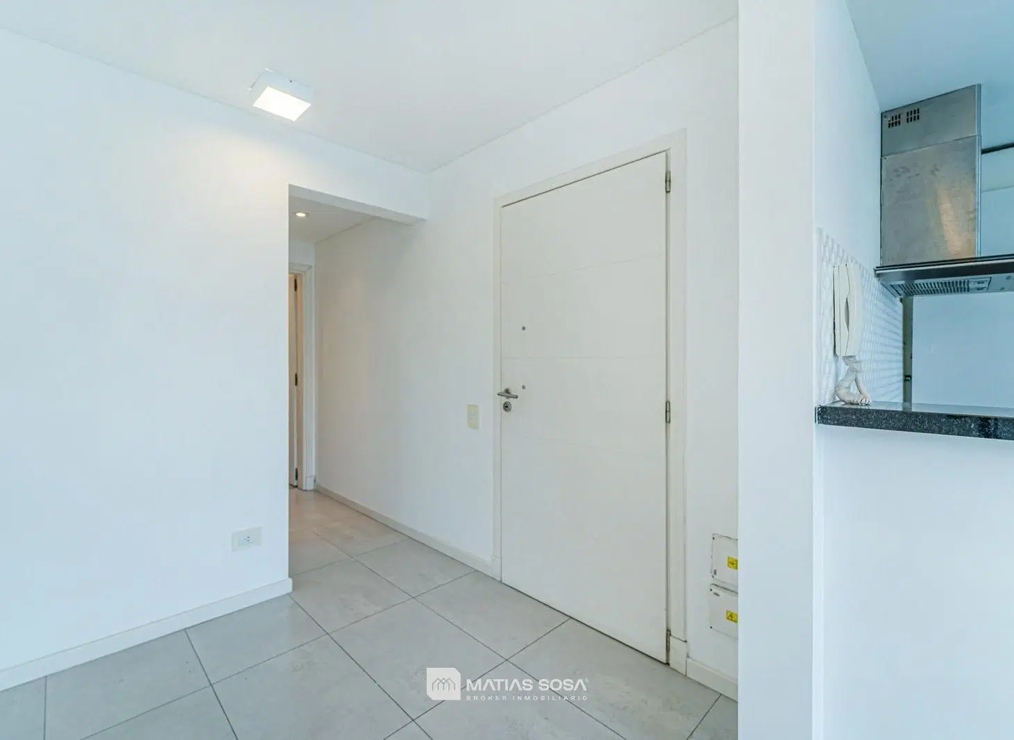 Venta - Departamento 2 ambientes - Balcon terraza - Cochera - Boghoss 2