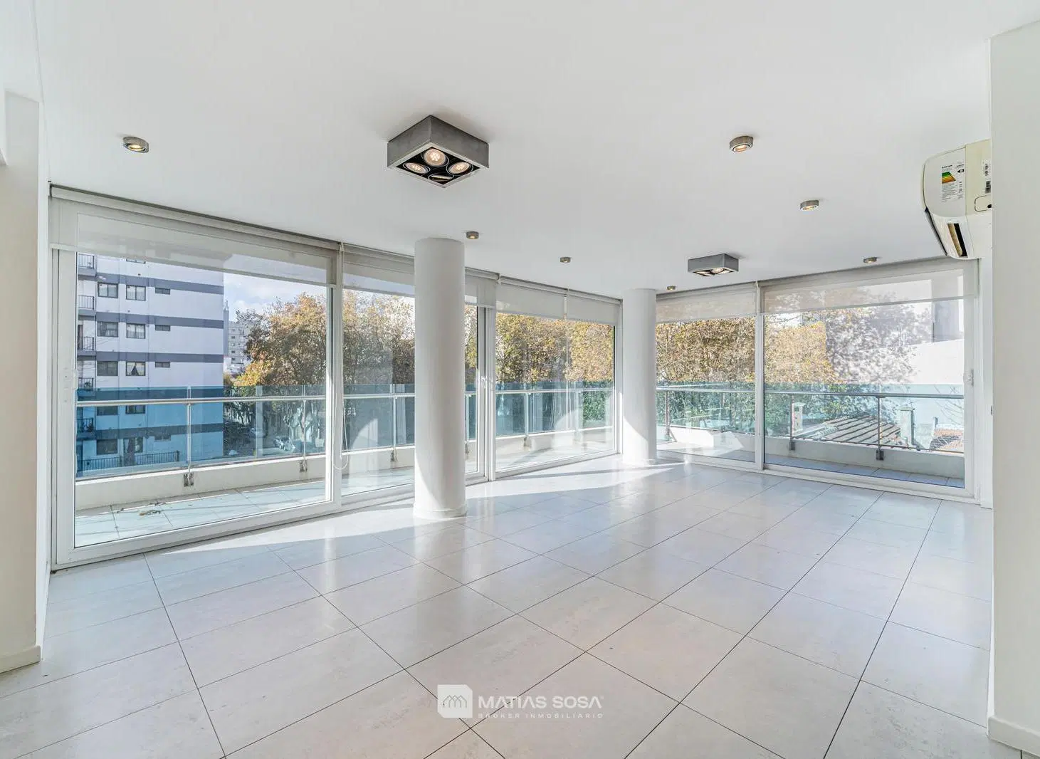 Venta - 3 ambientes con cochera en subsuelo - Apto Financiacion - Boghoss 4