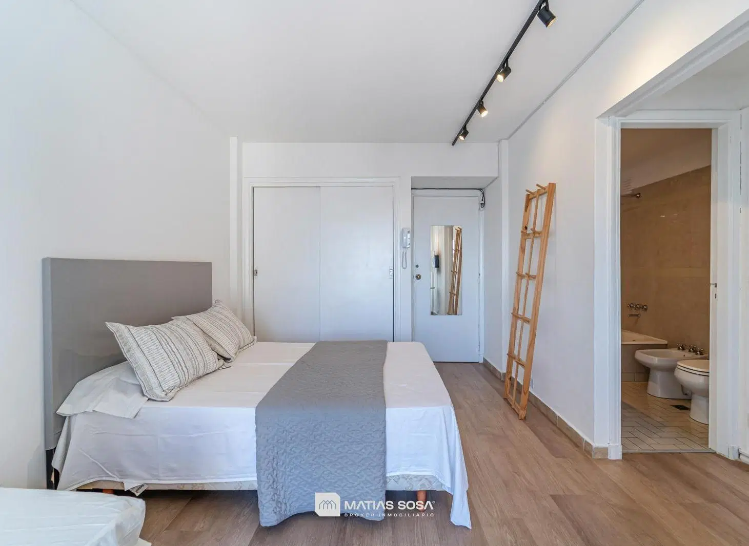 Venta - Departamento 1 ambiente - Plaza Colon - Reciclado 4