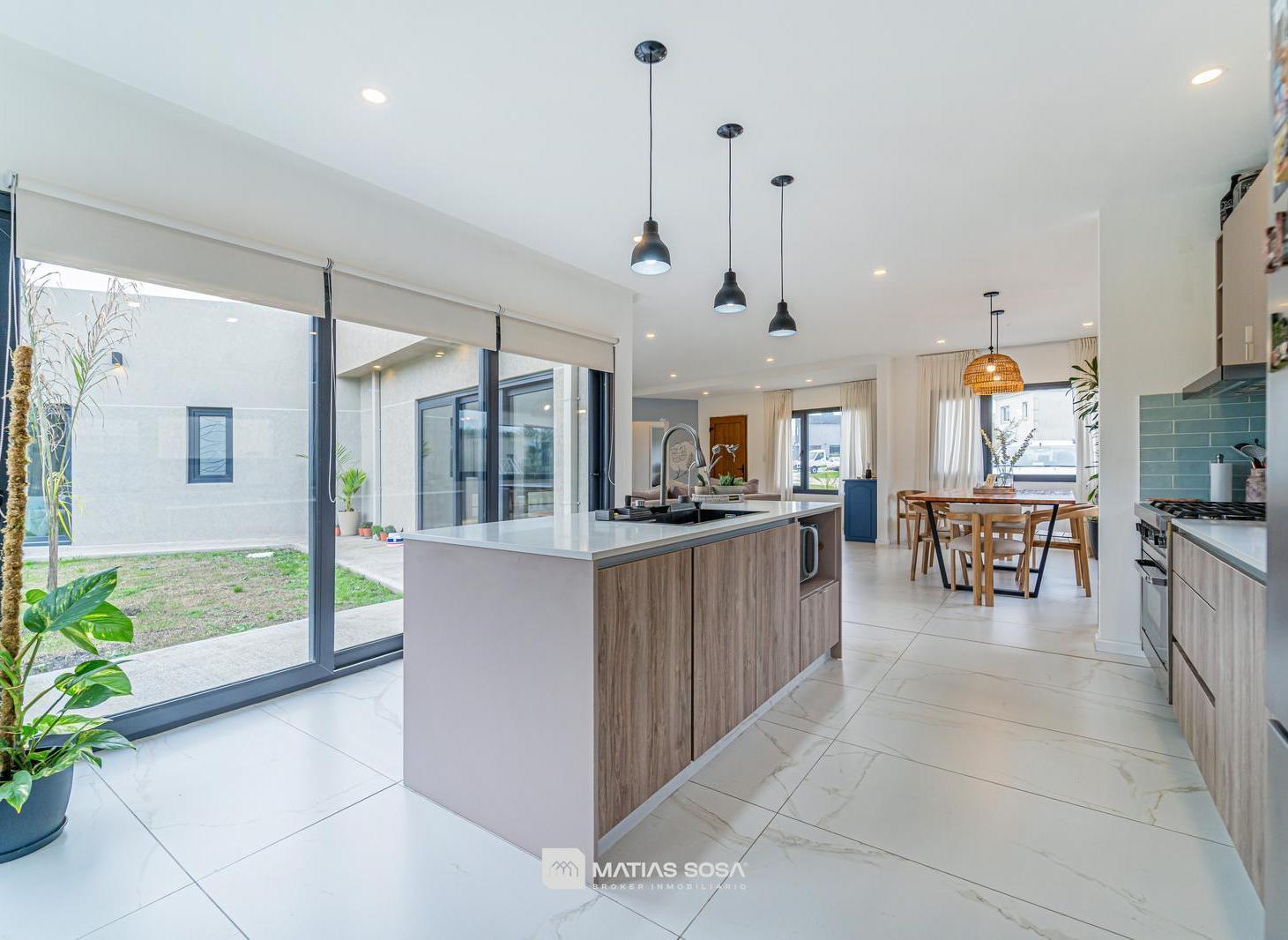 Foto de Venta - Casa - 4 ambientes - Planta Baja - Barrio Privado Tierras del, imagen 5