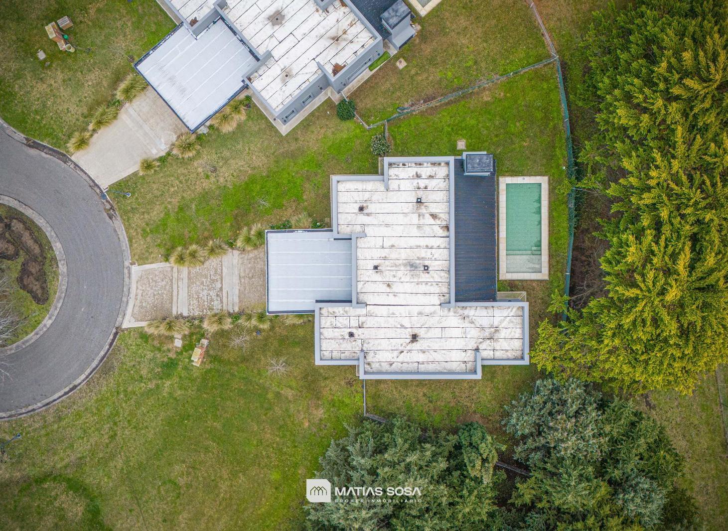 Venta - Casa - 4 ambientes con Piscina y Parrilla - Rumencó "Las Lomas"