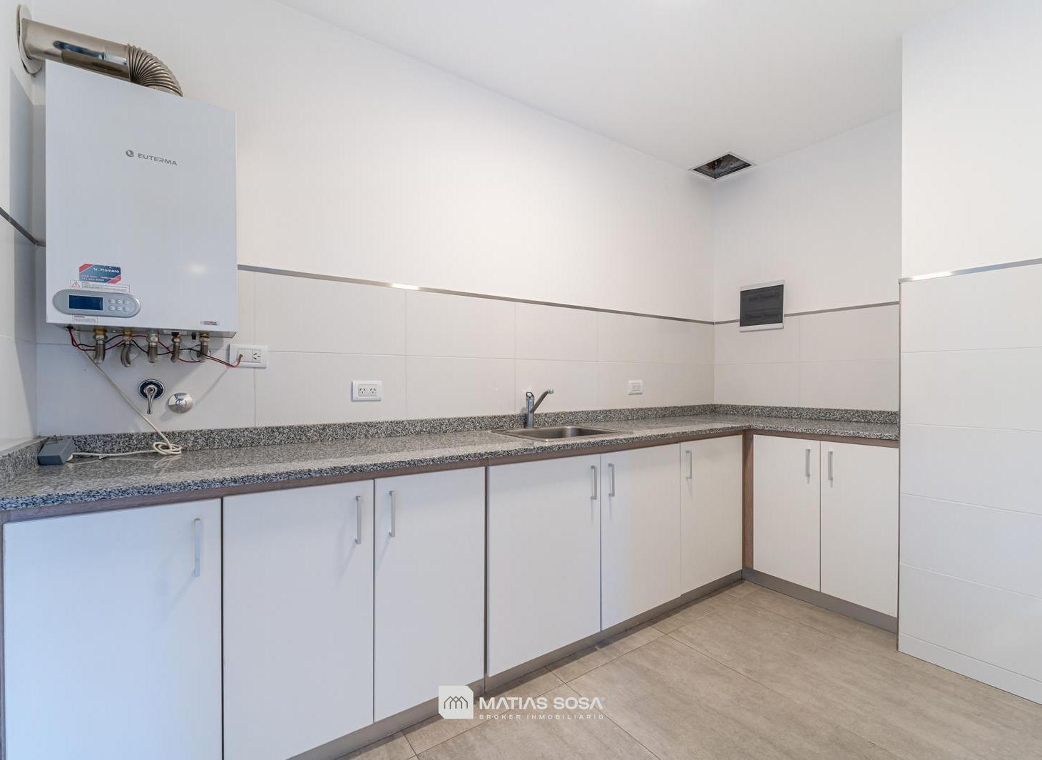 Venta - Casa - 4 ambientes con Piscina y Parrilla - Rumencó "Las Lomas"