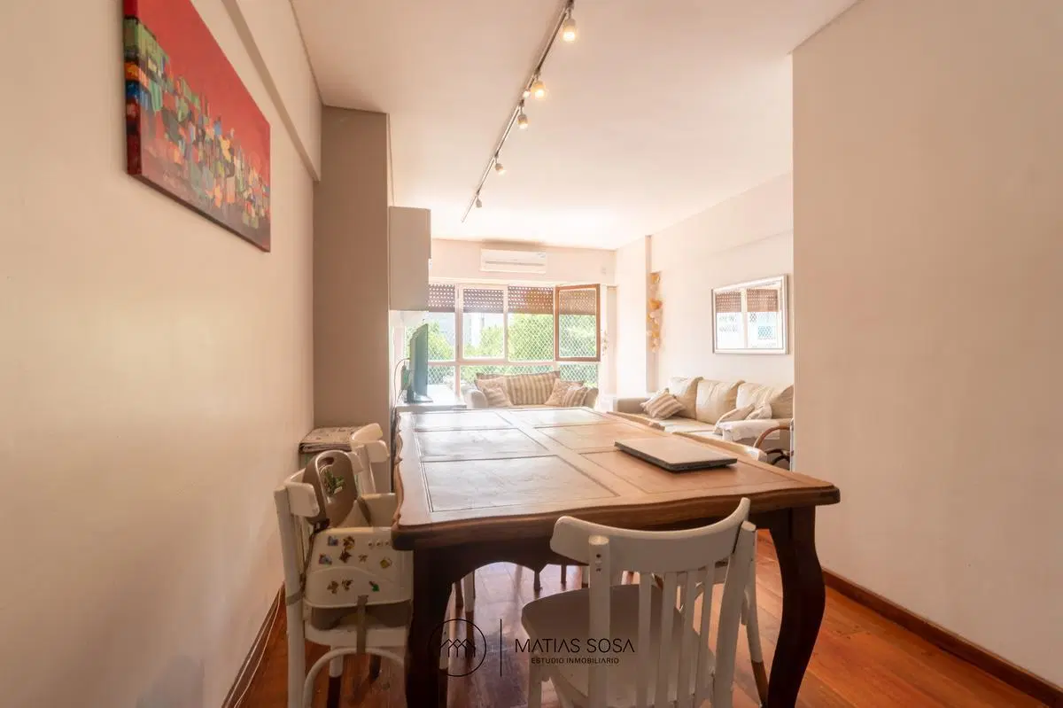 Venta - Departamento 3 ambientes con Dependencia - Refaccionado - Balcón saliente - Chauvin 1