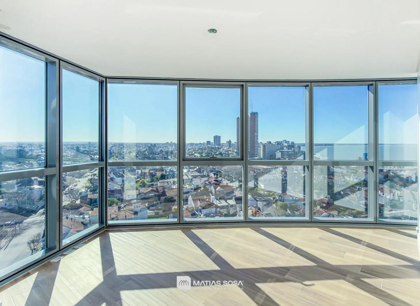 Venta - Departamento - 2 ambientes - Maral Explanada - Arq. Cesar Pelli 8