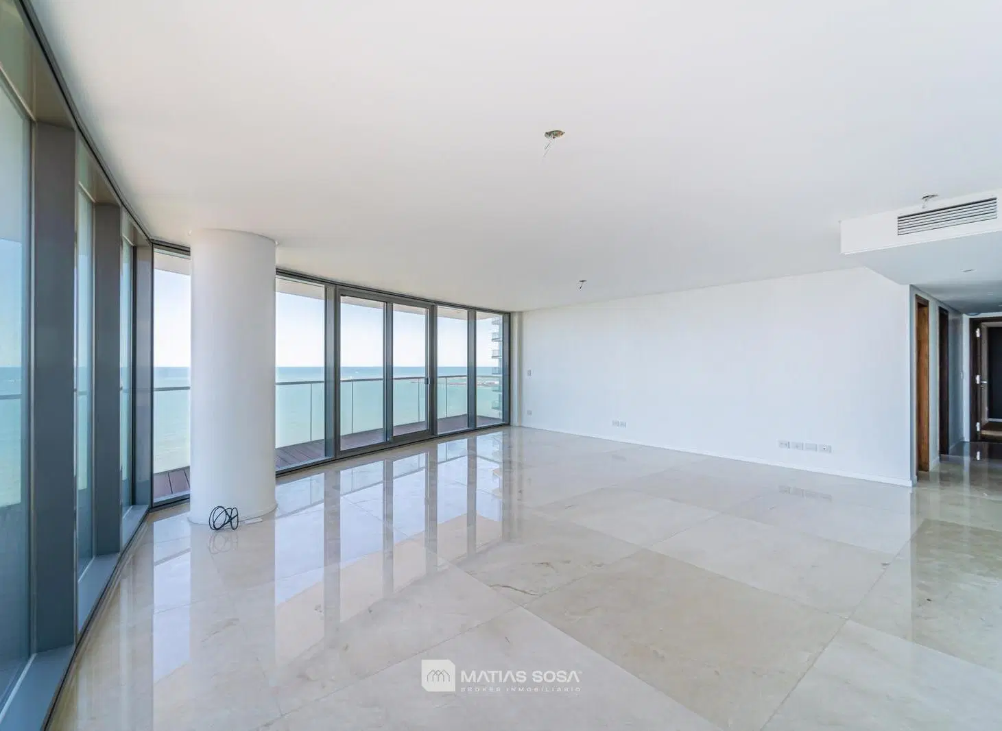Venta - Semipiso - 4 ambientes - Maral Explanada - Playa Chica 2