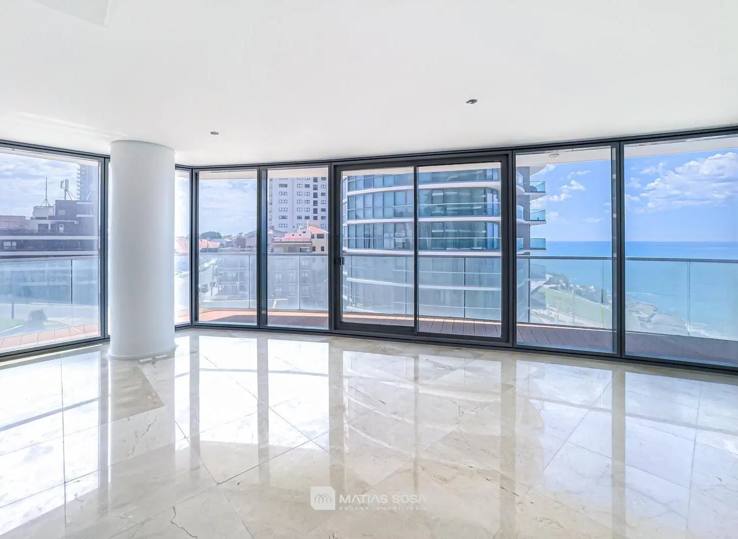 Venta - Departamento - 2 ambientes - Maral Explanada - Arq. Cesar Pelli 8