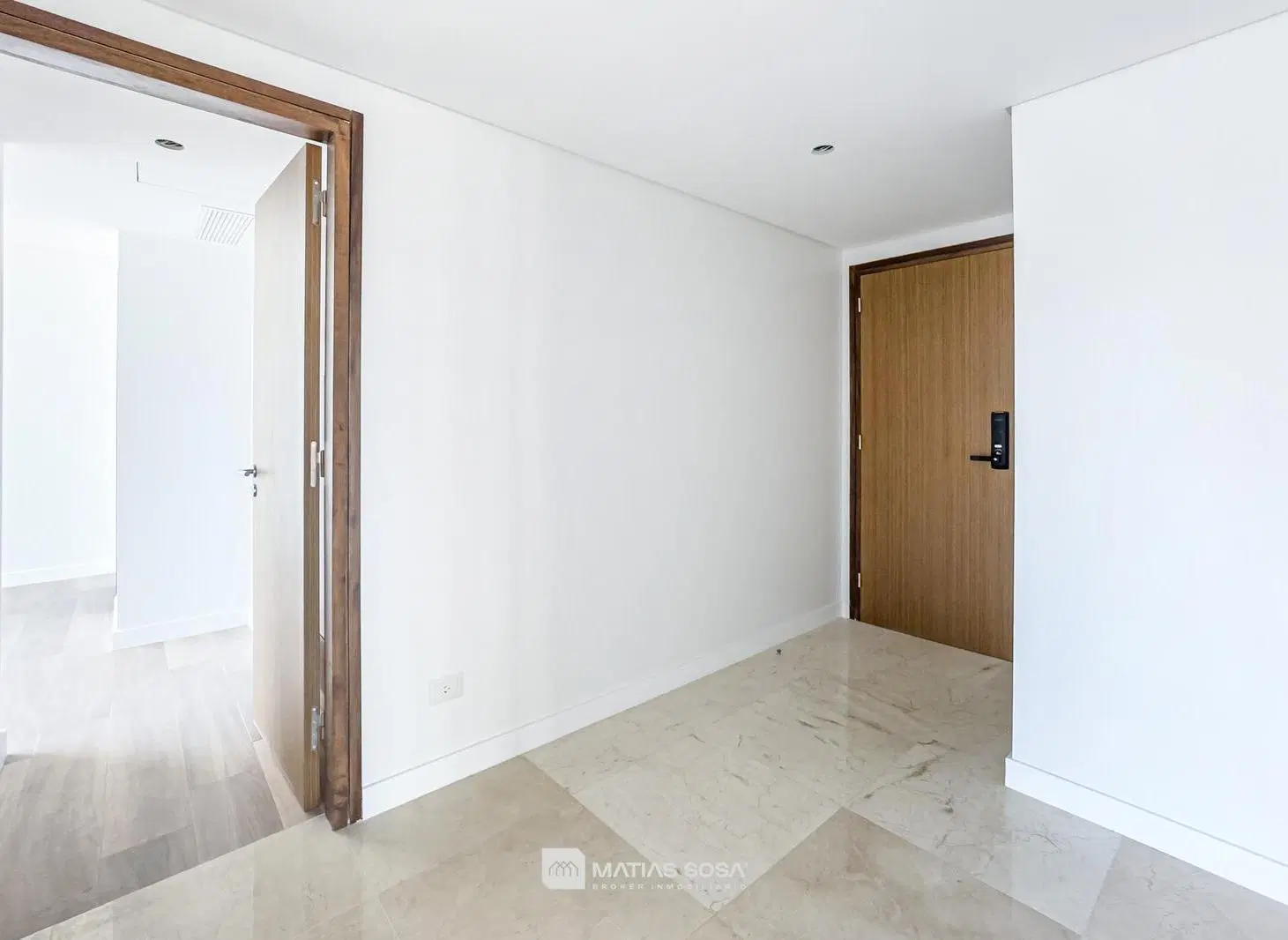 Venta - Departamento - 2 ambientes - Maral Explanada - Arq. Cesar Pelli 5