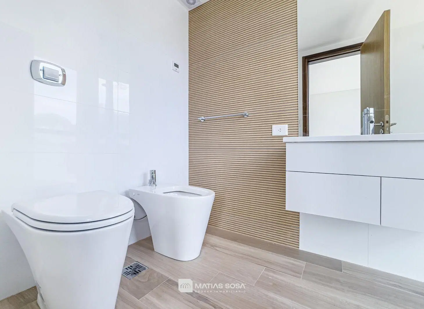 Venta - Departamento - 2 ambientes - Maral Explanada - Arq. Cesar Pelli 4