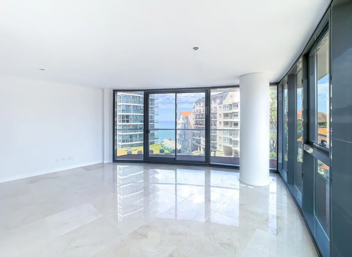 Venta - Departamento - 2 ambientes - Maral Explanada - Arq. Cesar Pelli 2