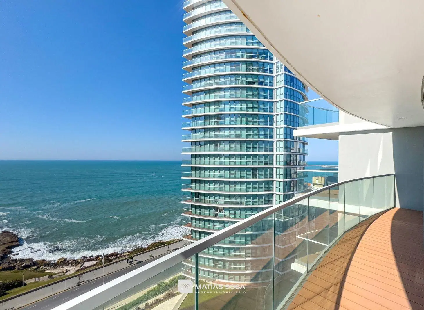 Venta - Departamento - 2 ambientes - Maral Explanada - Arq. Cesar Pelli 2