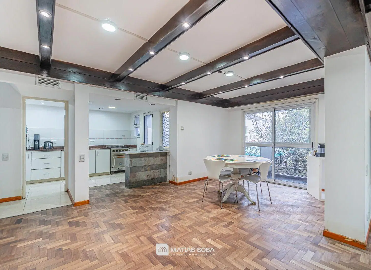 Venta Ph 4 ambientes - mas departamento - cochera- patio y parrilla en San Carlos 4