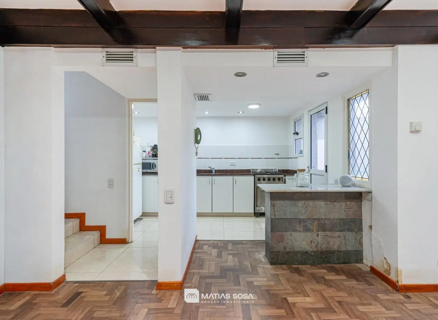 Venta Ph 4 ambientes - mas departamento - cochera- patio y parrilla en San Carlos 3