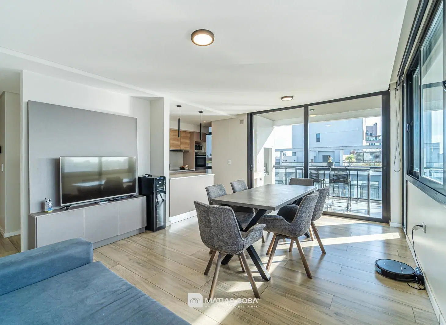 Venta - Departamento - 3 ambientes - Terraza, Cochera y Baulera - Chauvín - Categoria 8