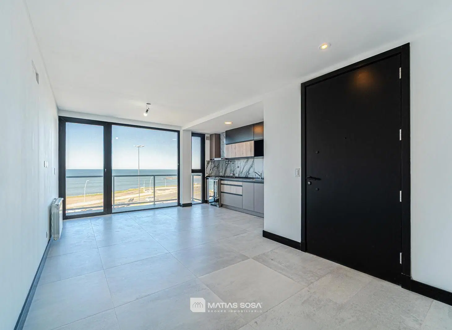 Venta - Departamento 2 ambientes - Cochera - Vista al mar 3