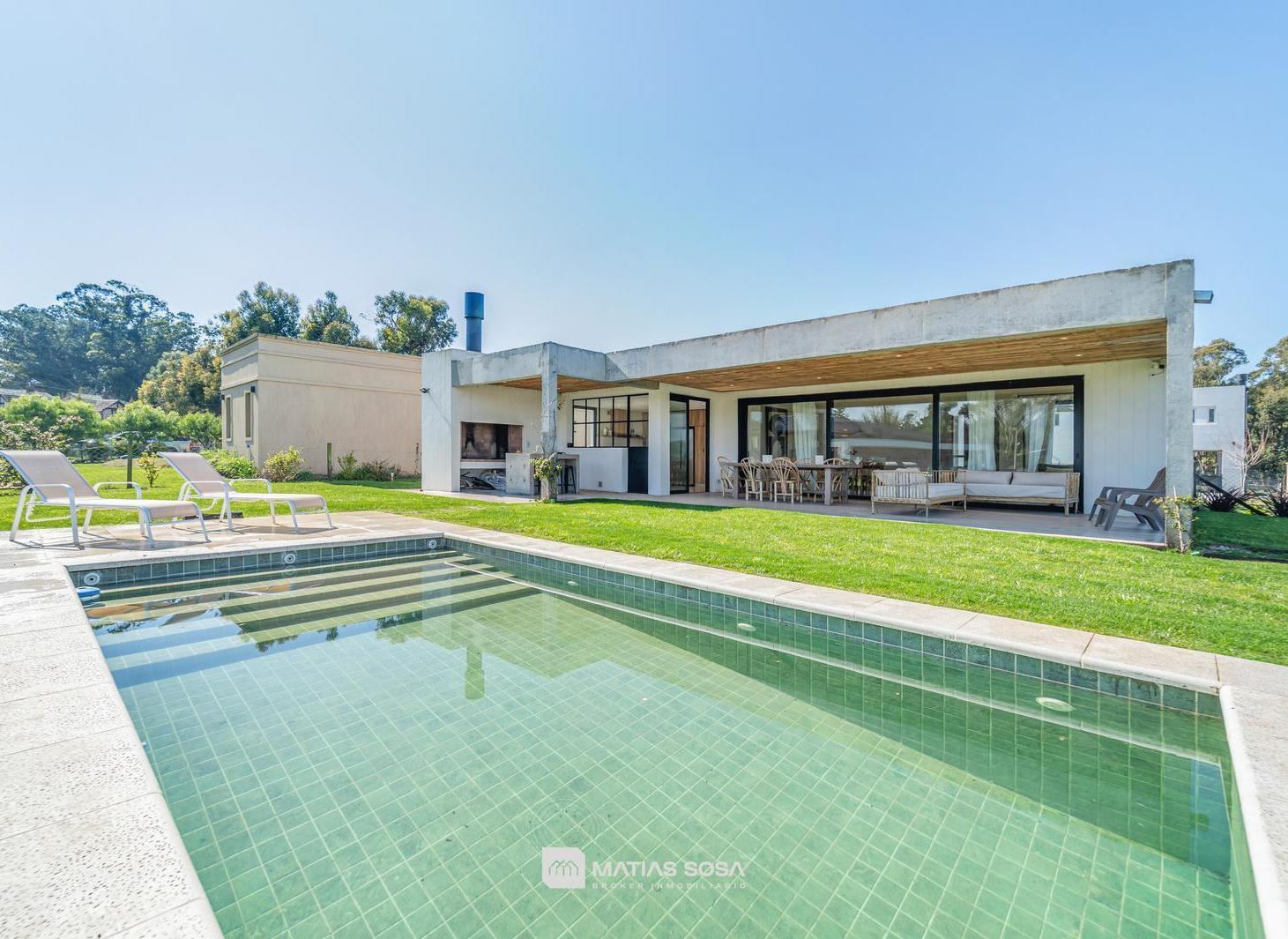 Venta - Casa en Arenas CHICO - Piscina - Lote 2
