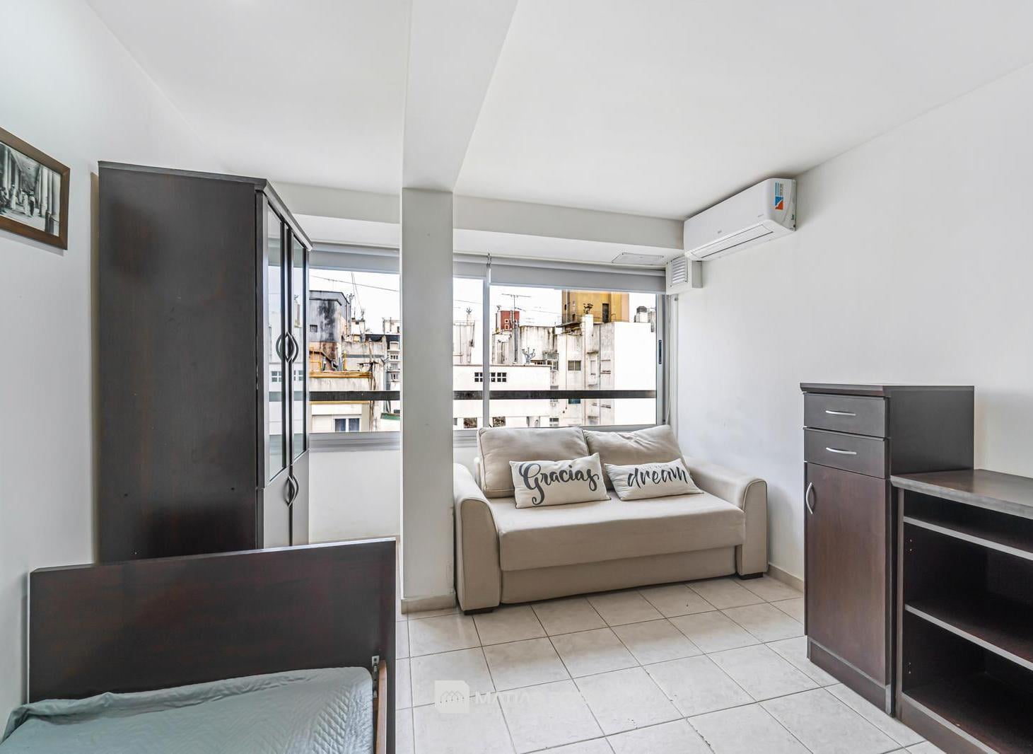 Foto de Venta - Departamento - Monoambiente - Escritura Inmediata - Plaza Colon, imagen 3