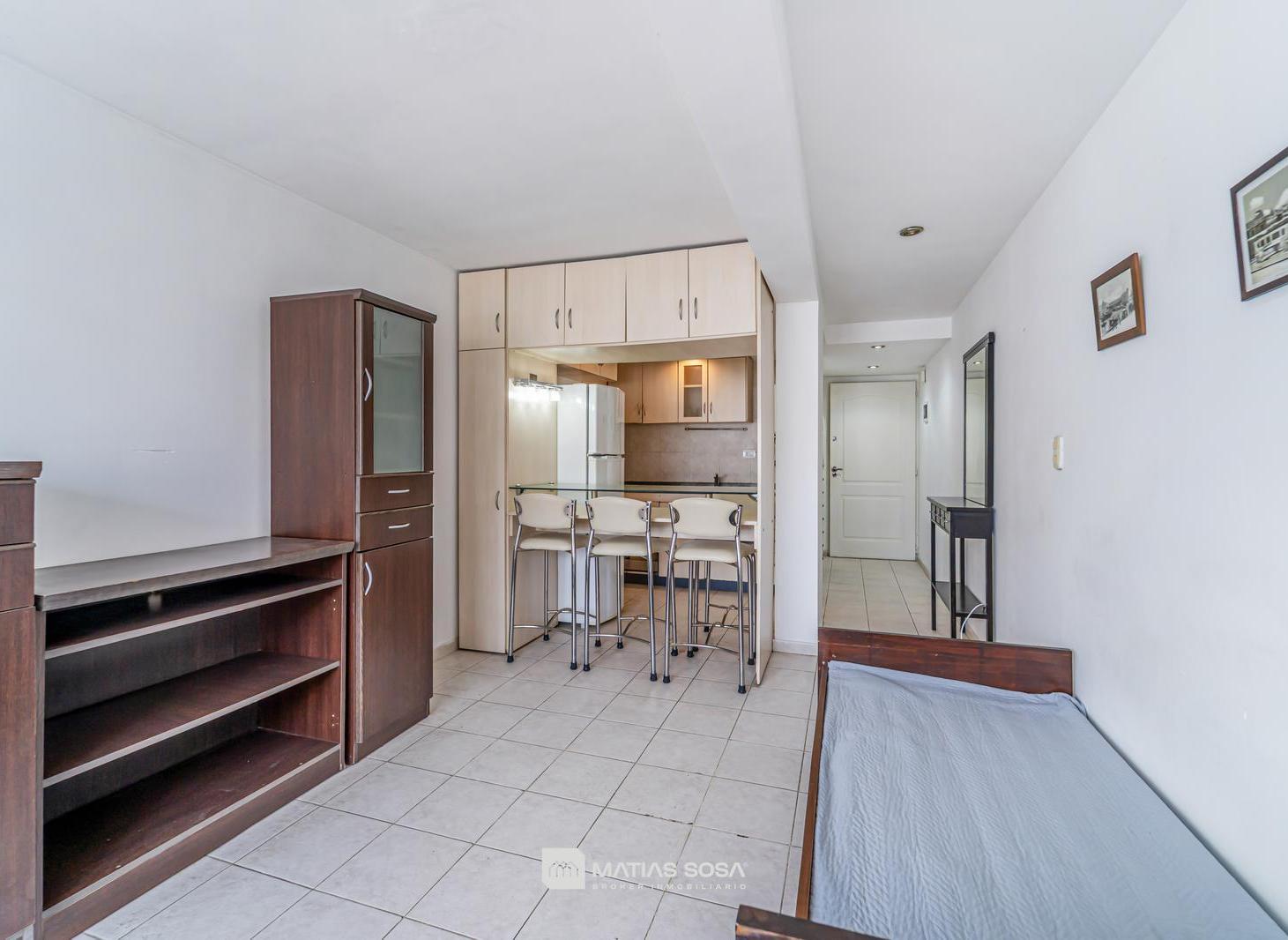 Foto de Venta - Departamento - Monoambiente - Escritura Inmediata - Plaza Colon, imagen 2