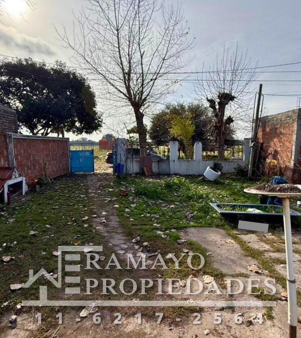 CASA 2 HABITACIONES, AMPLIO LOTE 300 m², MINISTRO RIVADAVIA, VENTA