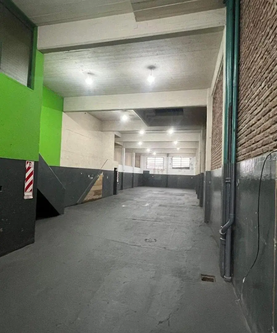 GALPÓN DE 250 M2 3