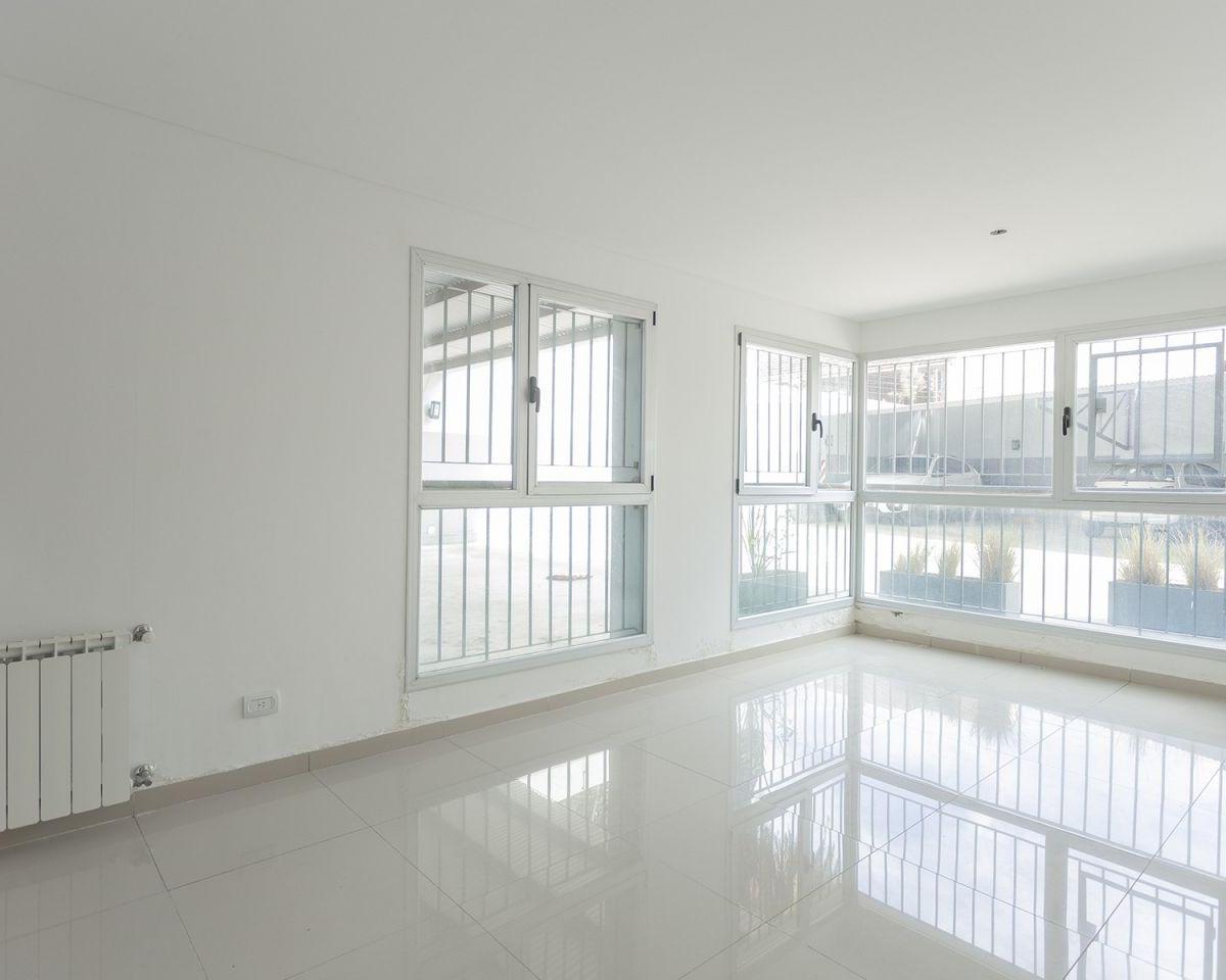 Venta- dpto 2 amb- Av. Almirante Brown 2625- Lomas de Zamora