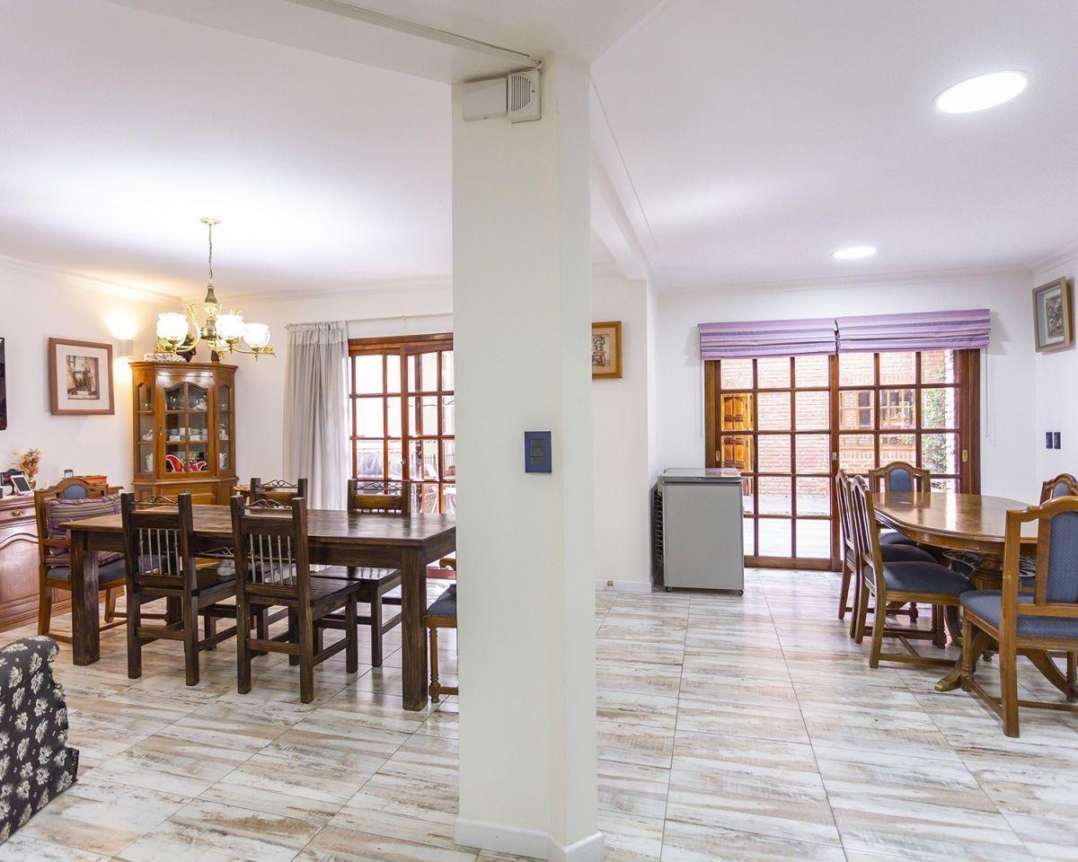 Venta-Casa 5amb- Arturo Bas 89- Remedios de Escalada