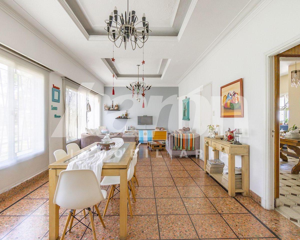 Foto de Venta-Casa 7 amb- Lamadrid 1270- Lomas de Zamora, imagen 4