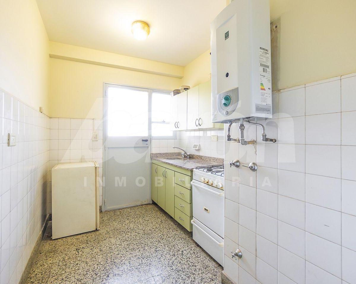 Venta- Dpto 2 amb- Italia 228-Lomas de Zamora