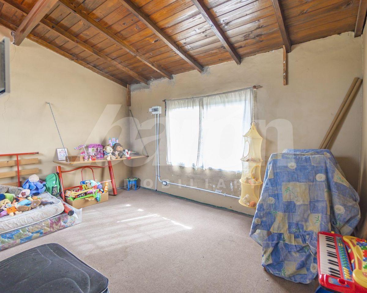 Foto de Venta- Casa 5 amb- Capitan Rojas 2141-Lomas de Zamora, imagen 4