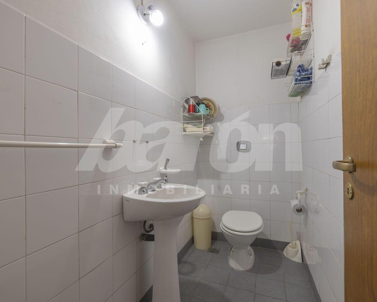 Venta - local comercial - Meeks 474 - Lomas De Zamora