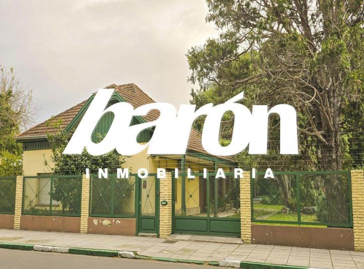 Venta- Casa 6 amb- Arenales 950- Banfield