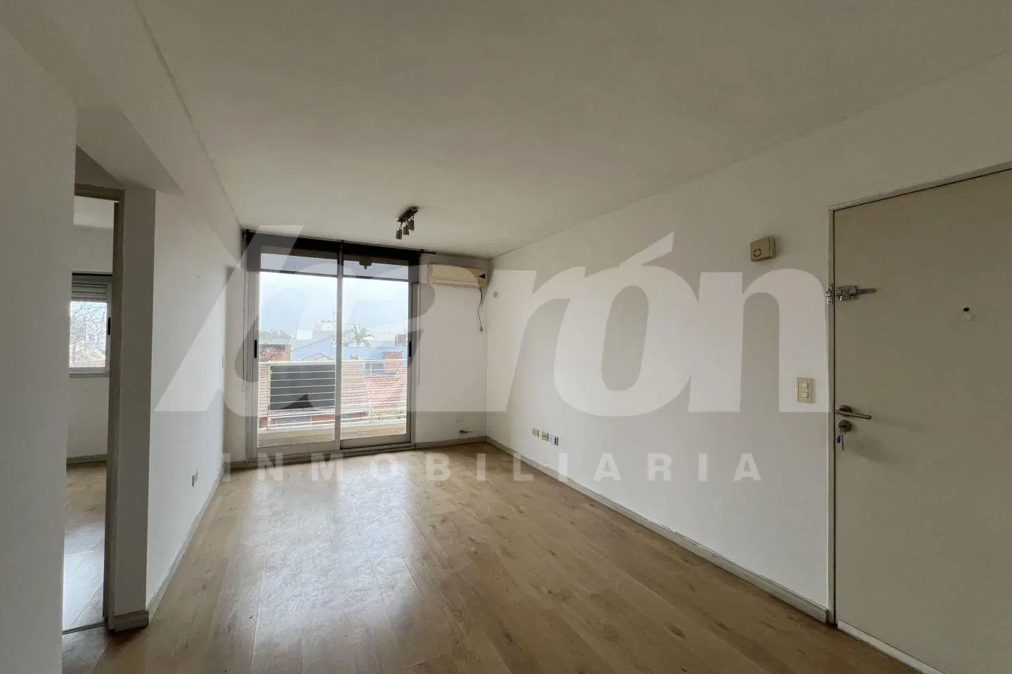 Departamento 2 ambientes. | CORNELIO SAAVEDRA al 400 1