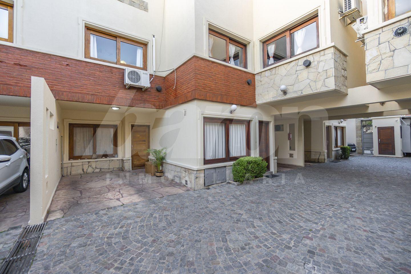 Foto de Alquiler- duplex 3 amb- Carlos Maria de Alvear 2040 - Banfield, imagen 3