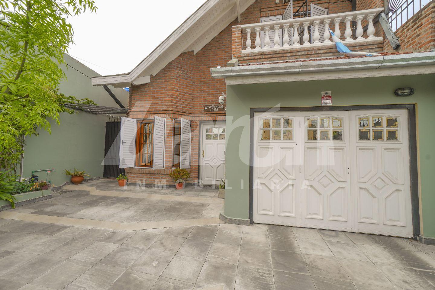 Foto de Casa en venta - Nicolas de Avellaneda 1056 - Temperley - 4 ambientes, imagen 2