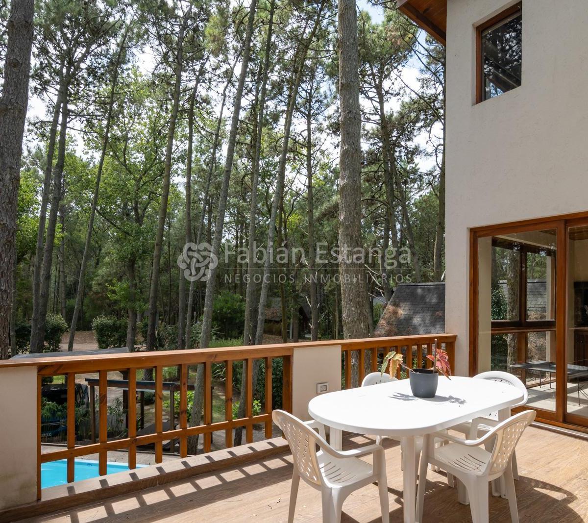 Gran Chaparral - Casa con Pileta a La Venta en Mar de Las Pampas. 2