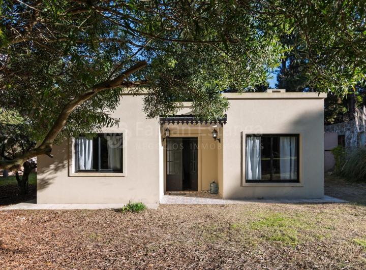 Casa en venta de 2 dormitorios en Mar de las Pampas - Santa Rita 2